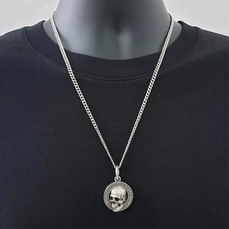 Dashing Skull Necklace™ | Halsband med dödskalle i titanstål