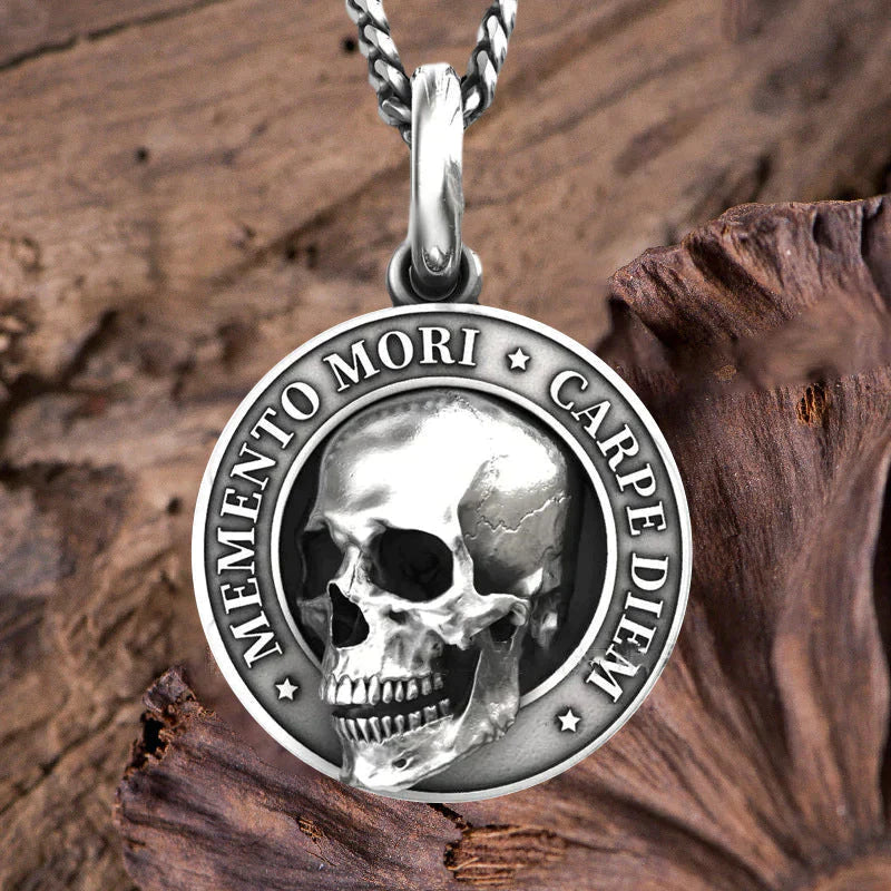 Dashing Skull Necklace™ | Halsband med dödskalle i titanstål